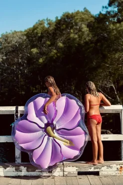 Pool Inflatables|Sunny Life Hibiscus Luxe Lie On Float Lilac