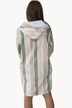 Towel Robes & Ponchos|Towel Robes & Ponchos|Back Beach Co Island Hooded Towelling Robe M/L Sand