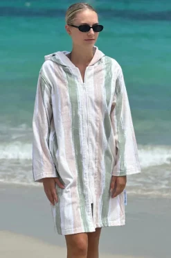 Towel Robes & Ponchos|Towel Robes & Ponchos|Back Beach Co Island Hooded Towelling Robe M/L Sand