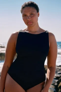 One Pieces|Jets et High Neck One Piece Black