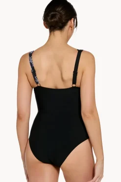 One Pieces|Zoggs Jumera Scallop Classicback One Piece Black/White