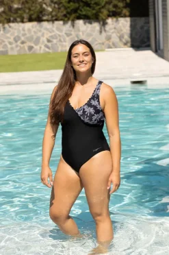 One Pieces|Zoggs Jumera Scallop Classicback One Piece Black/White