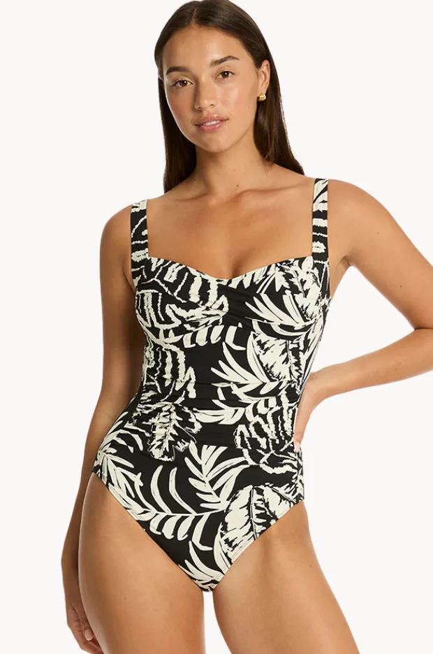 One Pieces|Sea Level Jungle Book Twist Front One Piece Black