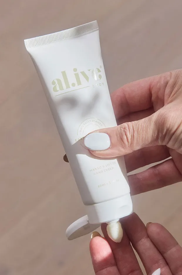 Travel|Gifts|Al.ive Body Mango & Lychee Hand Cream 80ml