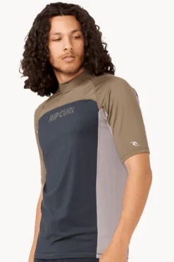 Rashies|Rip Curl Mens Drive Short Sleeve Suntop Rock