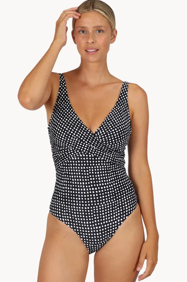 One Pieces|Baku Picnic Point D/E Cup Wrap One Piece Black