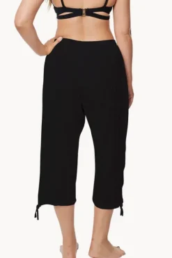 Pants|Sundrenched Plain 3/4 Pant Black