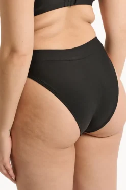 Bottoms|Raq Apparel Plain High Leg Brief Black