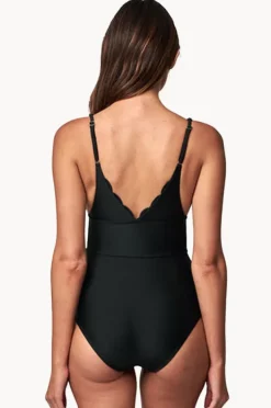 One Pieces|Une Piece Scalloped Classic One Piece Black